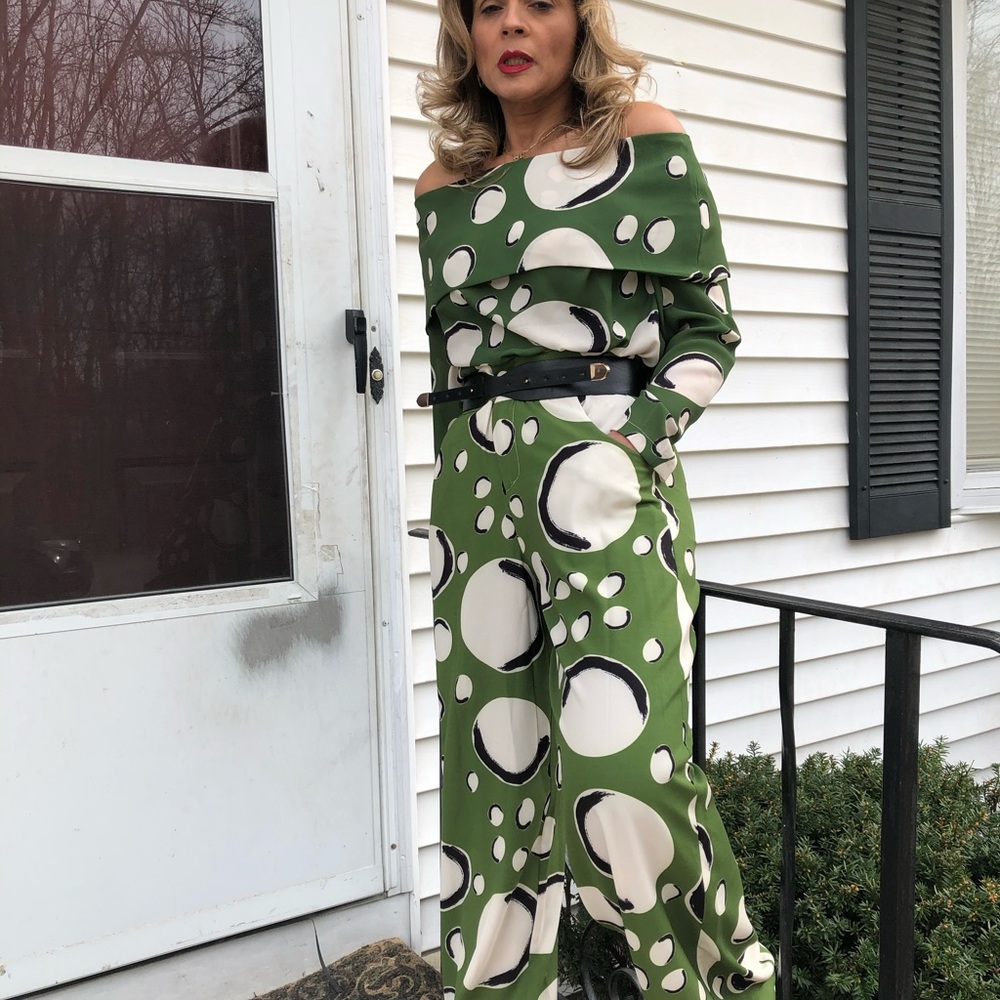 Set - Picture 3 of 8